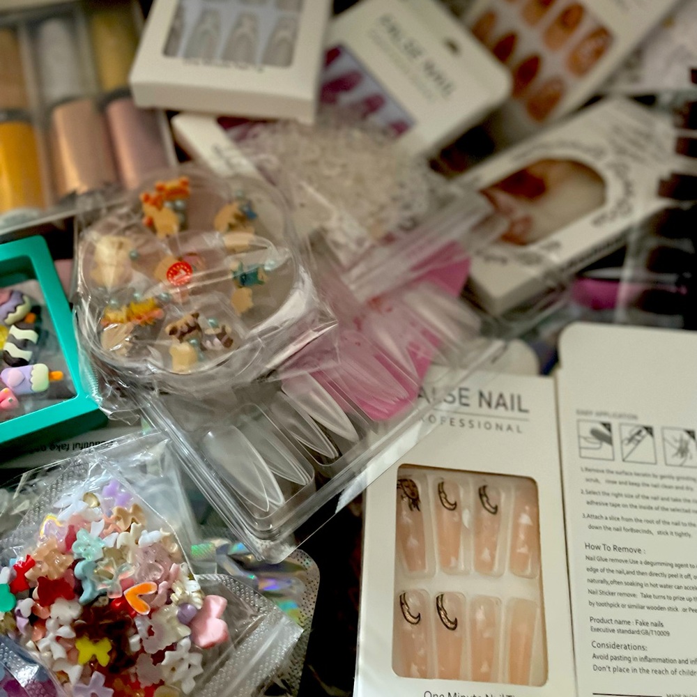 Mystery nail scoops with diy nail charms